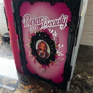Ever After High Briar Beauty Throne‎ Coming Pink and Black Book Clutch w/doll